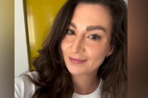Mulher é resgatada por Jesus durante ritual da Nova Era: “Quebrou as correntes”